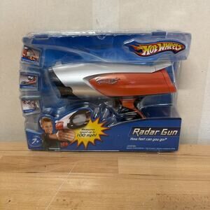 Vintage NOS 2006 Hot Wheels RADAR GUN Digital Readout 100 MPH/KPH SEALED